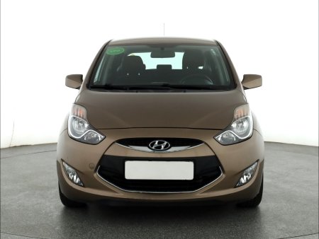 Hyundai ix20, 2013 - pohled č. 2