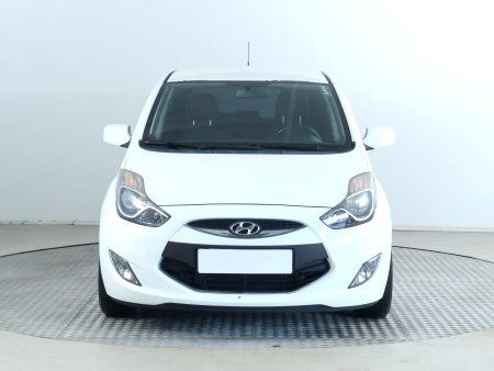 Hyundai ix20, 2015 - pohled č. 2