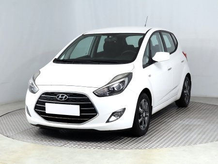 Hyundai ix20, 2015 - pohled č. 3