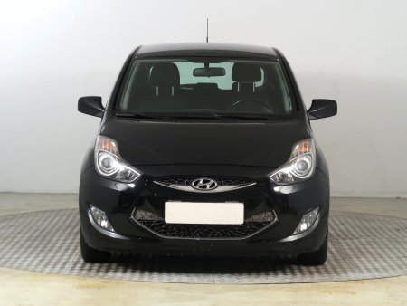 Hyundai ix20, 2012 - pohled č. 2