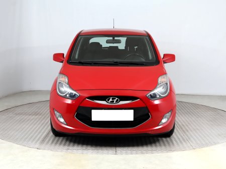 Hyundai ix20, 2013 - pohled č. 2