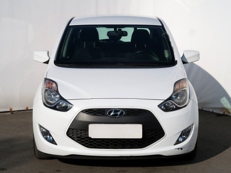 Hyundai ix20, 2015 - pohled č. 2