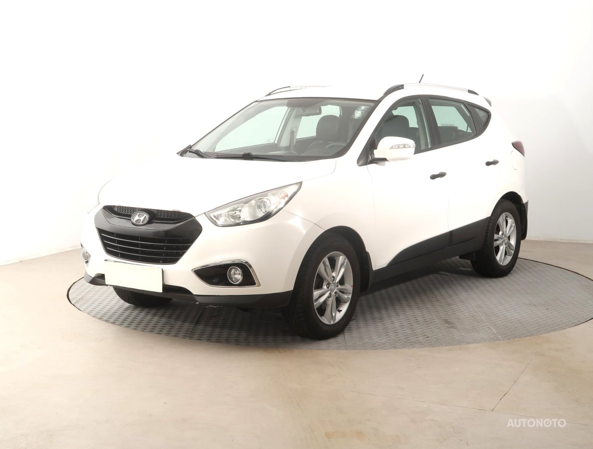 Hyundai ix35, 2012 - pohled č. 3