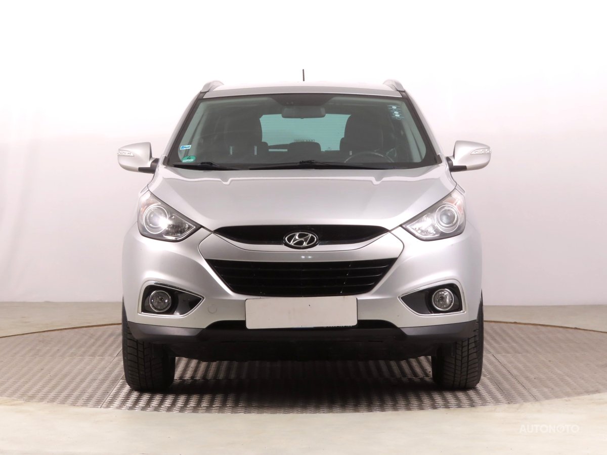 Hyundai ix35, 2010 - pohled č. 2