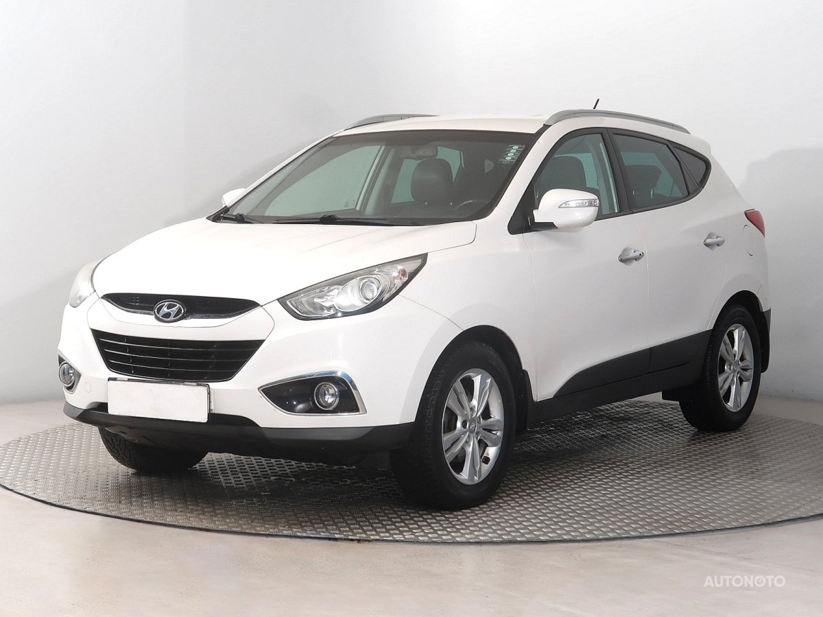 Hyundai ix35, 2013 - pohled č. 3