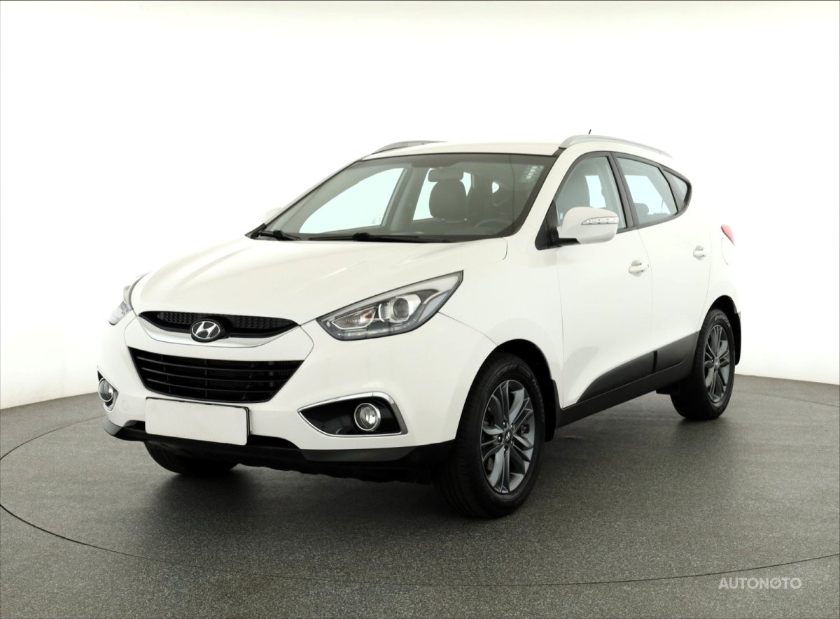 Hyundai ix35, 2014 - pohled č. 3