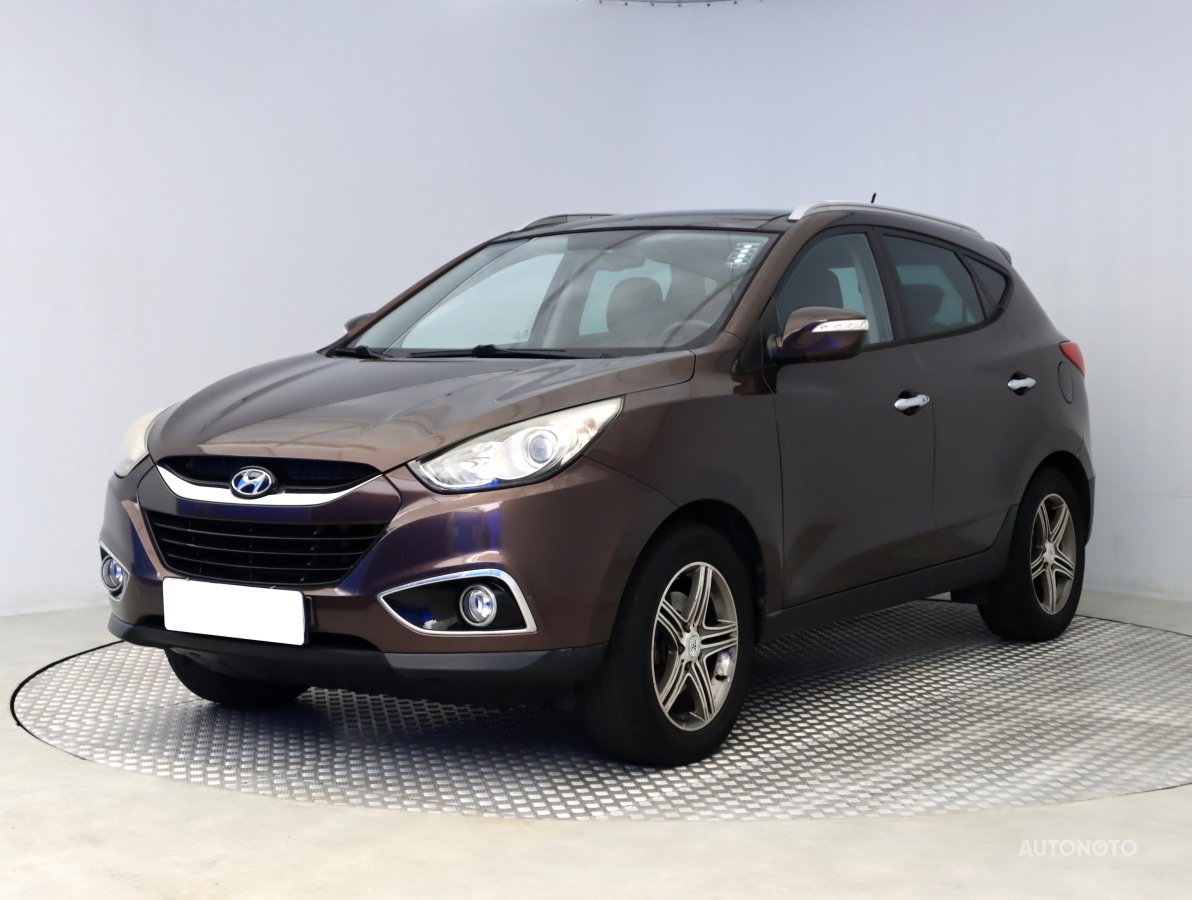 Hyundai ix35, 2010 - pohled č. 3