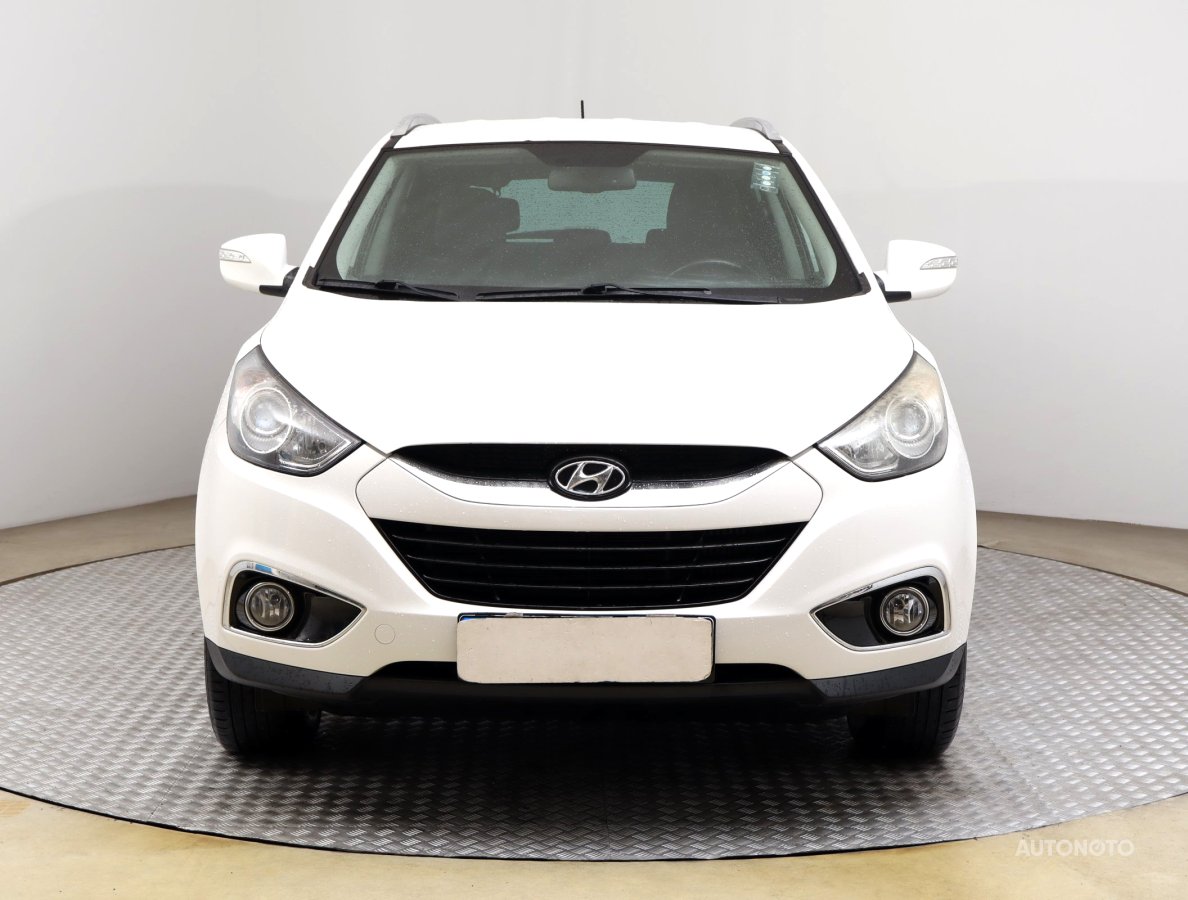 Hyundai ix35, 2011 - pohled č. 2