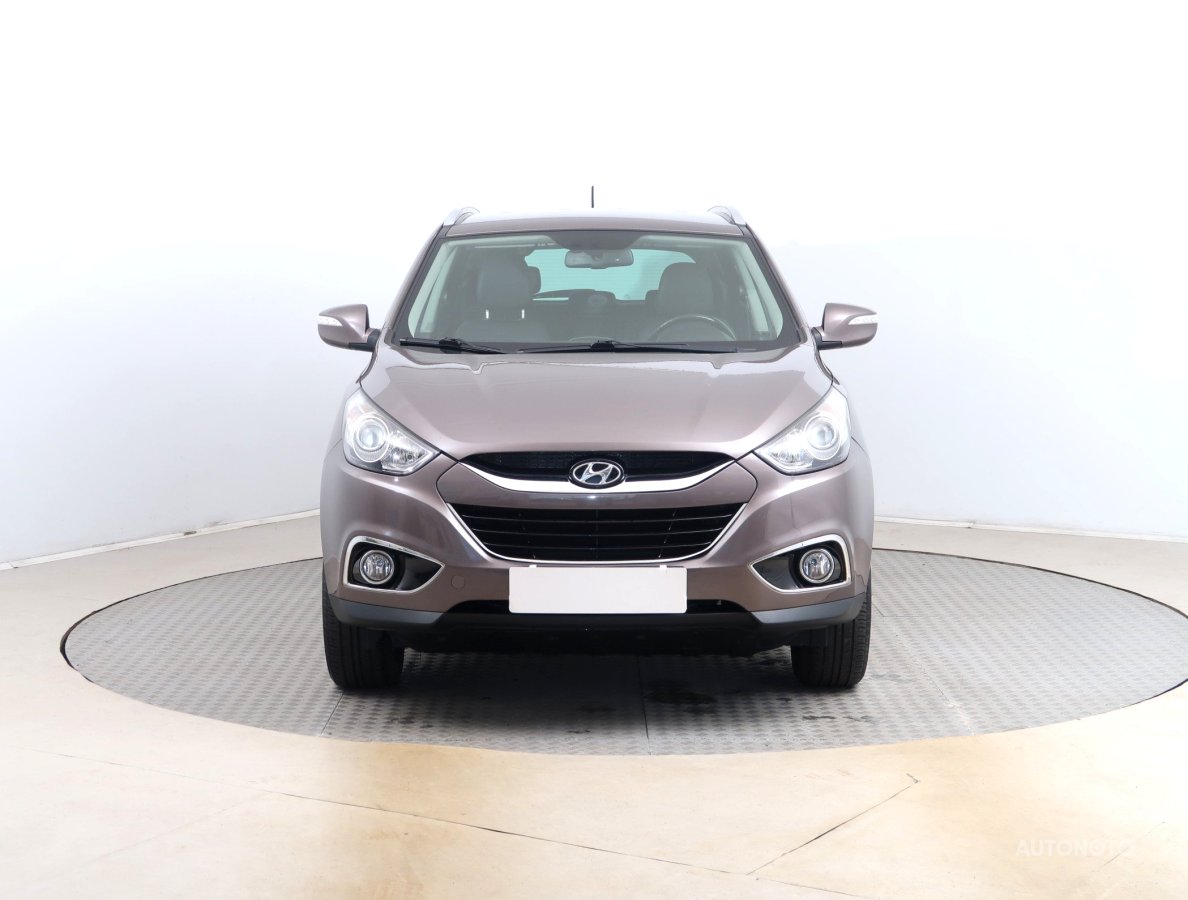 Hyundai ix35, 2011 - pohled č. 2
