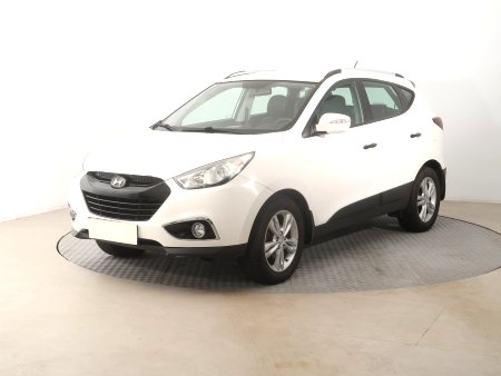 Hyundai ix35, 2012 - pohled č. 3
