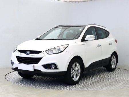 Hyundai ix35, 2014 - pohled č. 3