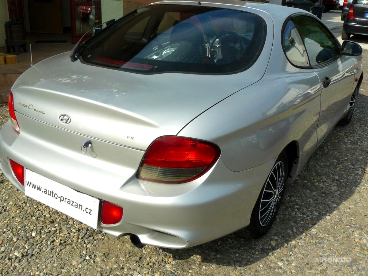 Hyundai Lantra, 2000 - pohled č. 3