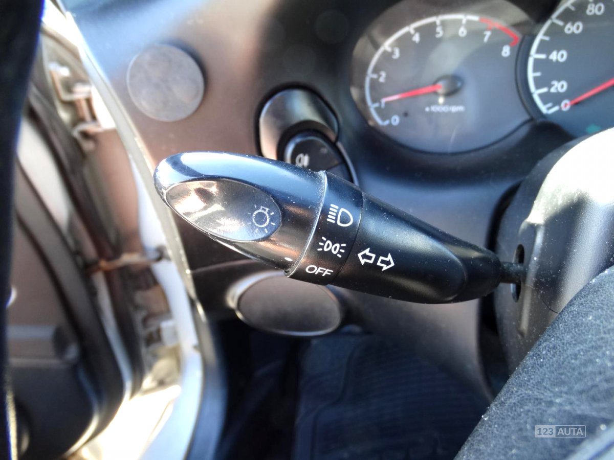 Hyundai Lantra, 1999 - pohled č. 13