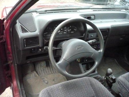 Hyundai Pony, 1993 - pohled č. 7