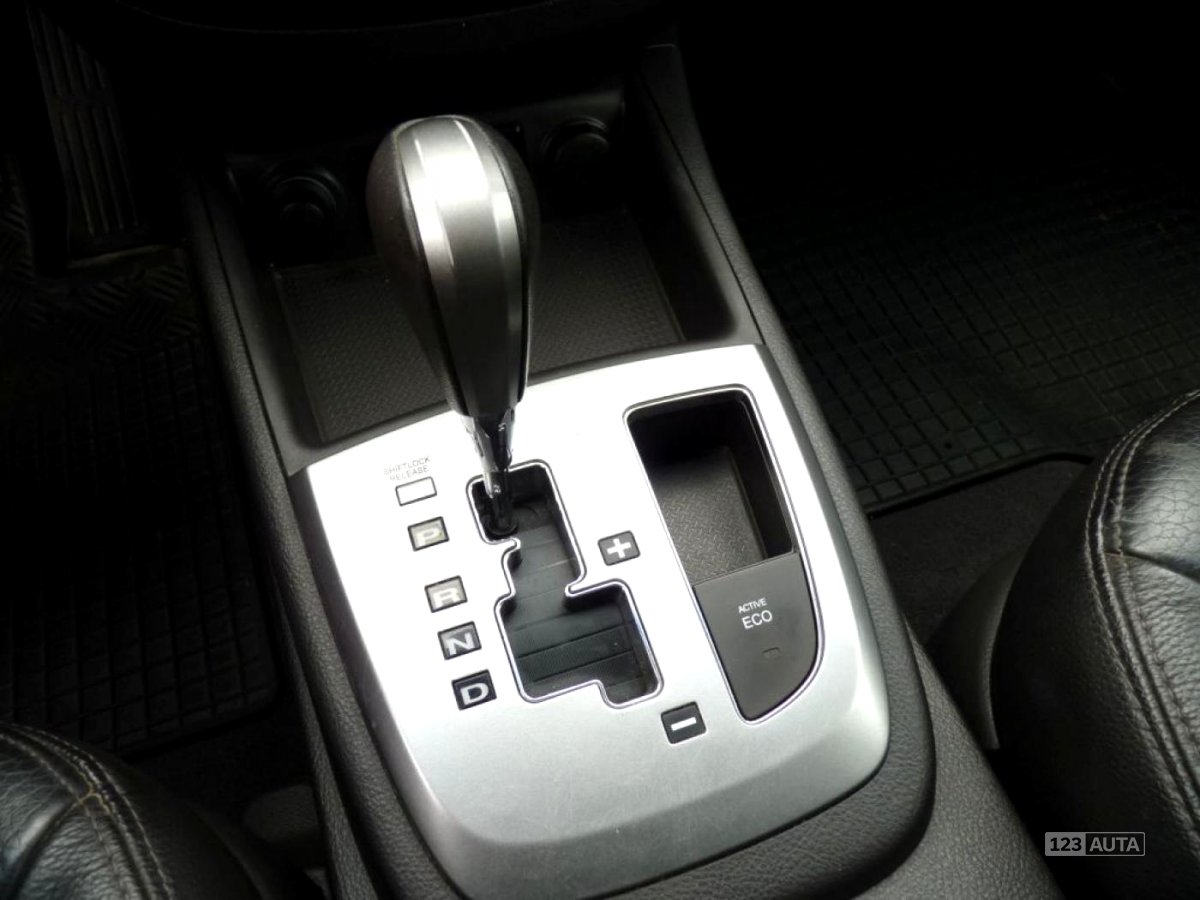 Hyundai Santa Fe, 2011 - pohled č. 15