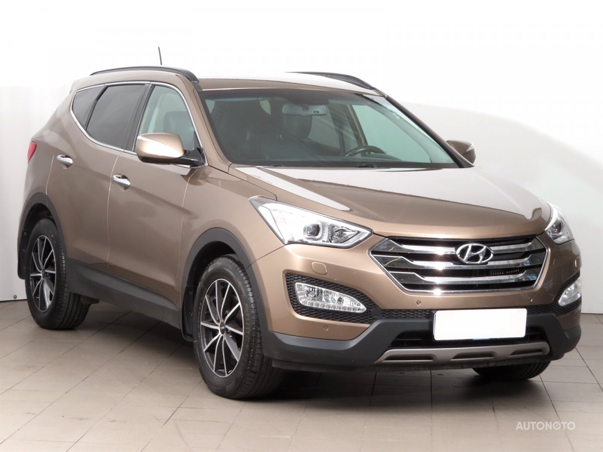 Hyundai Santa Fe, 2014 - celkový pohled
