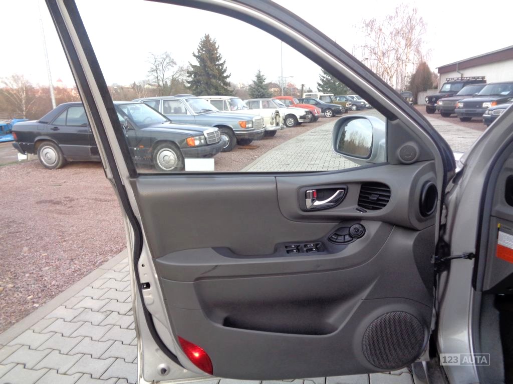 Hyundai Santa Fe, 2003 - pohled č. 12
