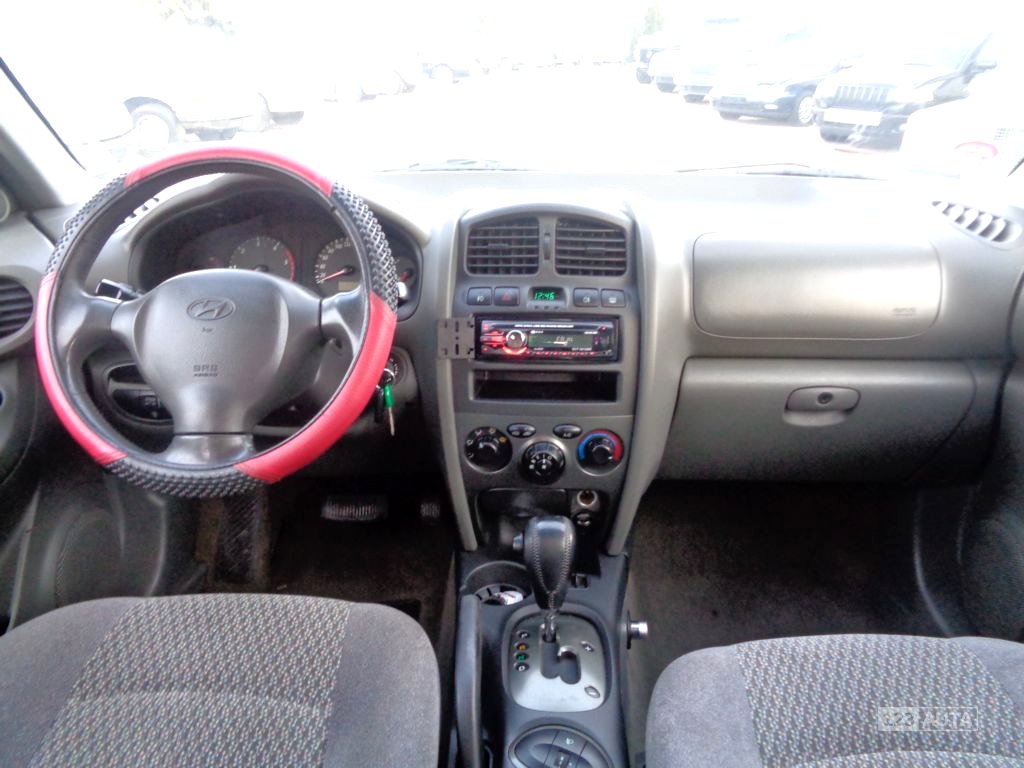 Hyundai Santa Fe, 2003 - pohled č. 16