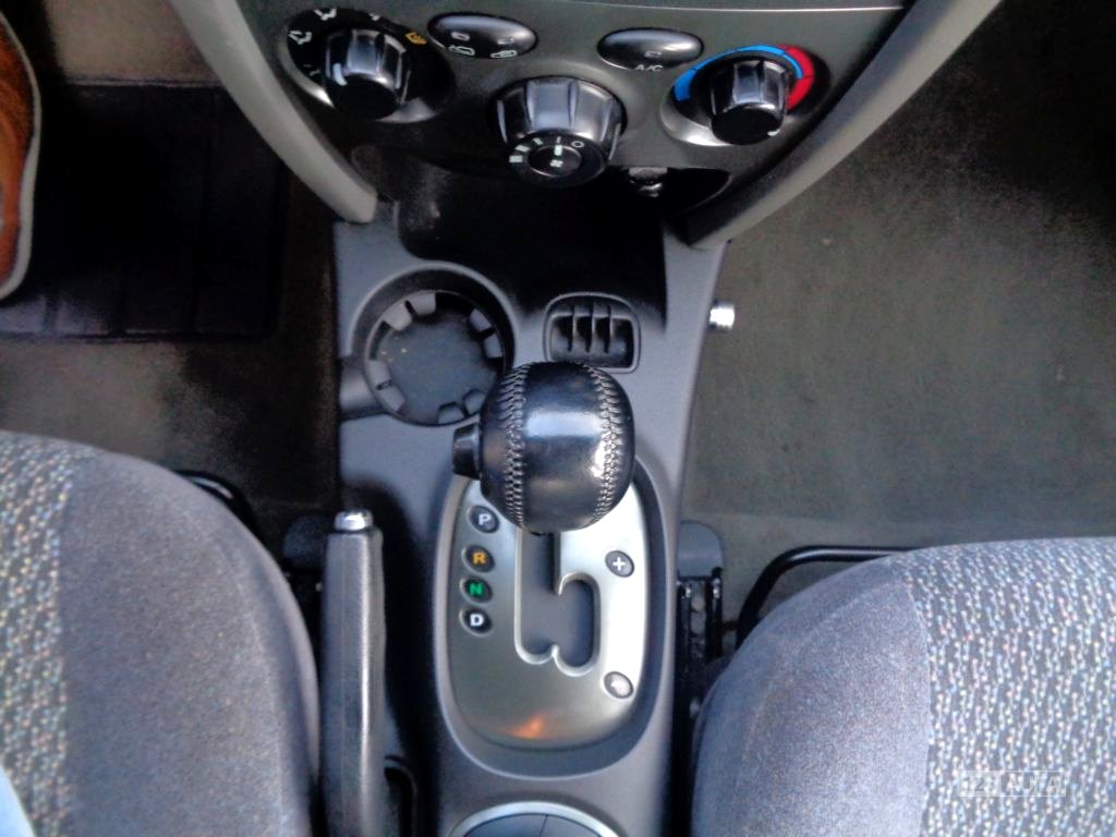 Hyundai Santa Fe, 2003 - pohled č. 25