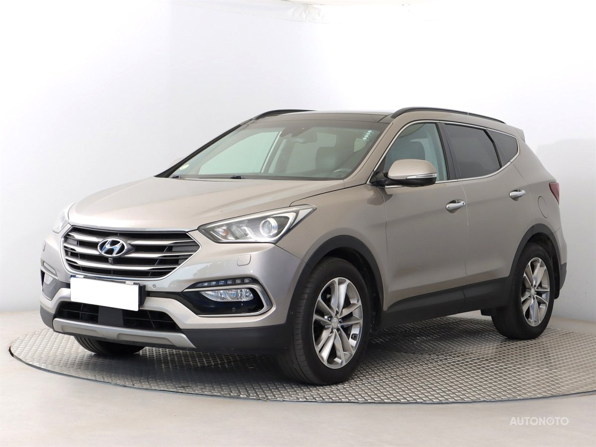 Hyundai Santa Fe, 2016 - pohled č. 3
