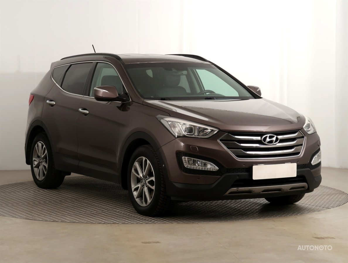 Hyundai Santa Fe, 2013 - celkový pohled