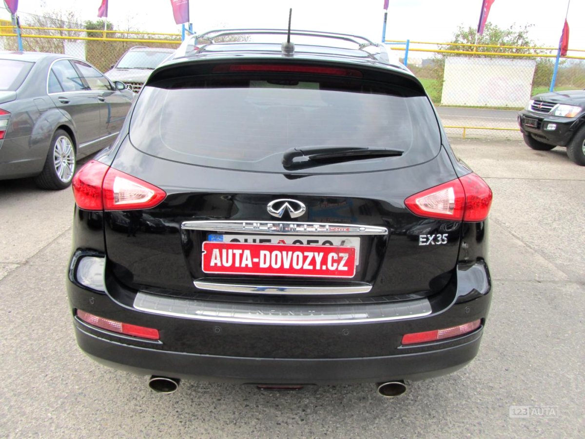 Infiniti EX35, 2009 - pohled č. 5