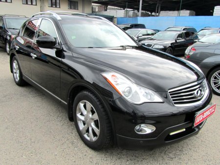 Infiniti EX35, 2009 - pohled č. 3