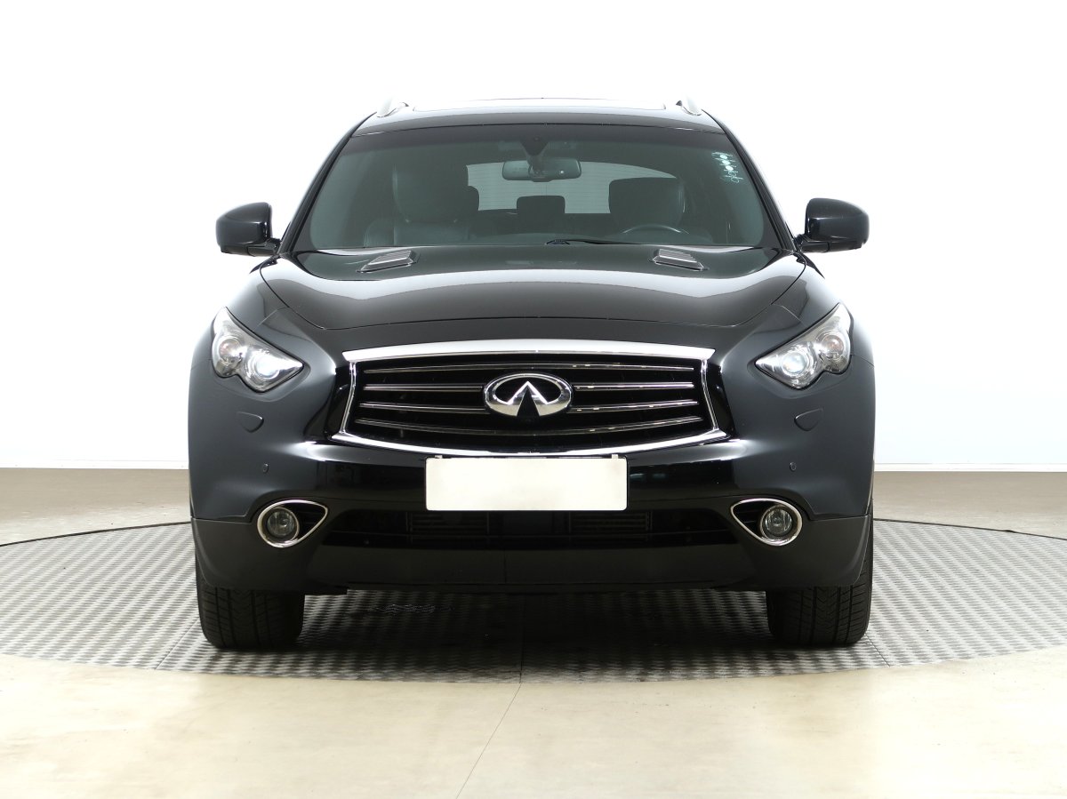 Infiniti FX, 2013 - pohled č. 2