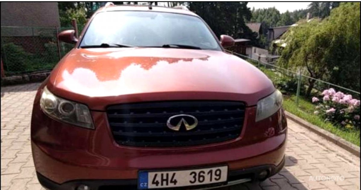 Infiniti FX35, 2006 - pohled č. 2