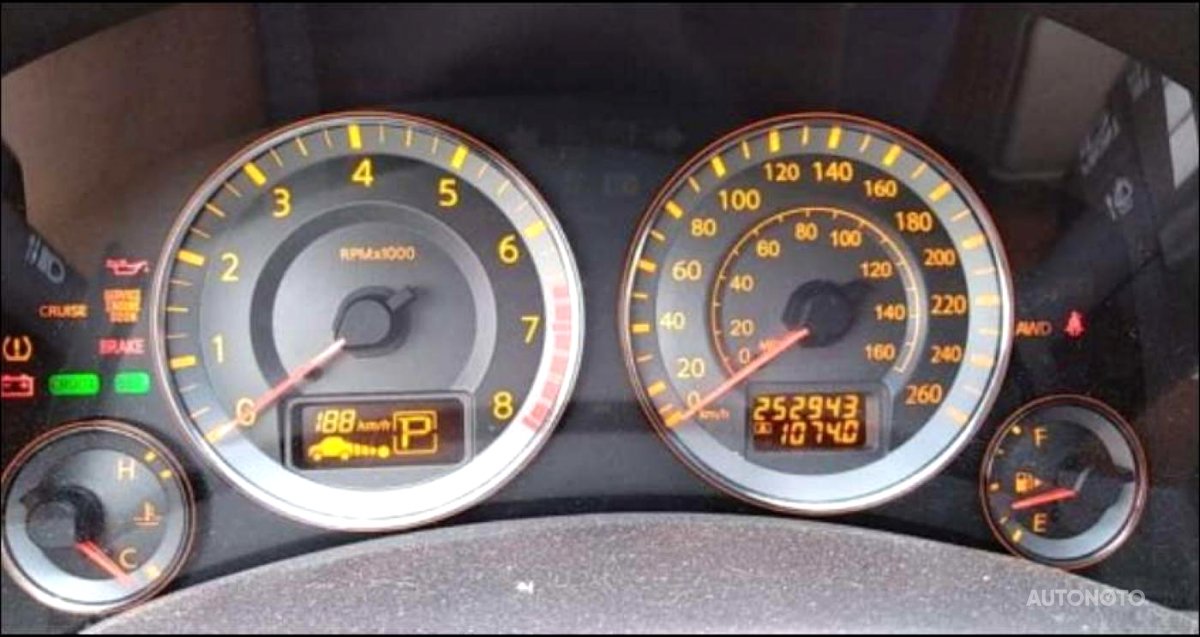 Infiniti FX35, 2006 - pohled č. 6