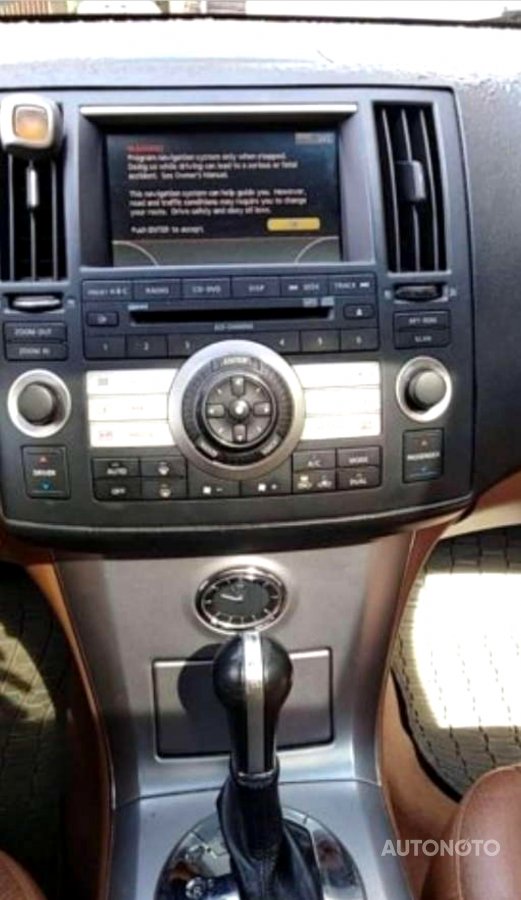 Infiniti FX35, 2006 - pohled č. 7