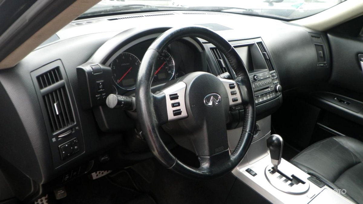 Infiniti FX45, 2003 - pohled č. 8