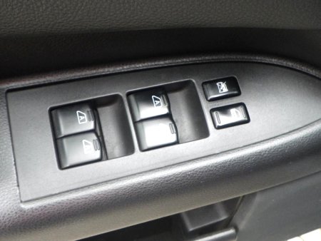 Infiniti FX45, 2003 - pohled č. 9