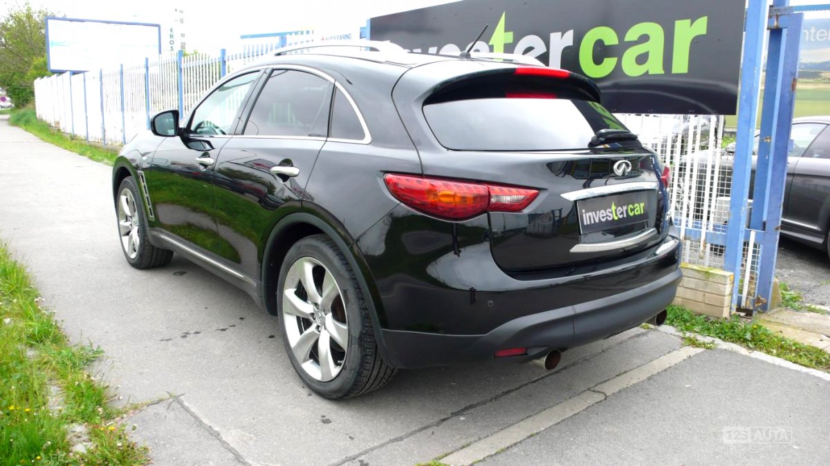 Infiniti FX50, 2013 - pohled č. 3