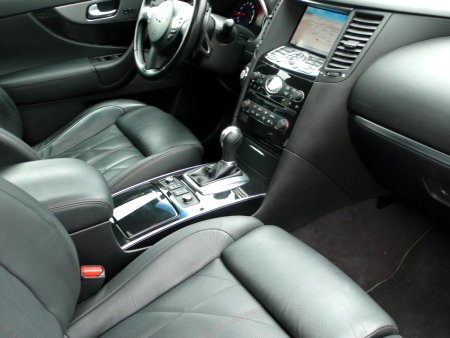 Infiniti FX50, 2013 - pohled č. 13