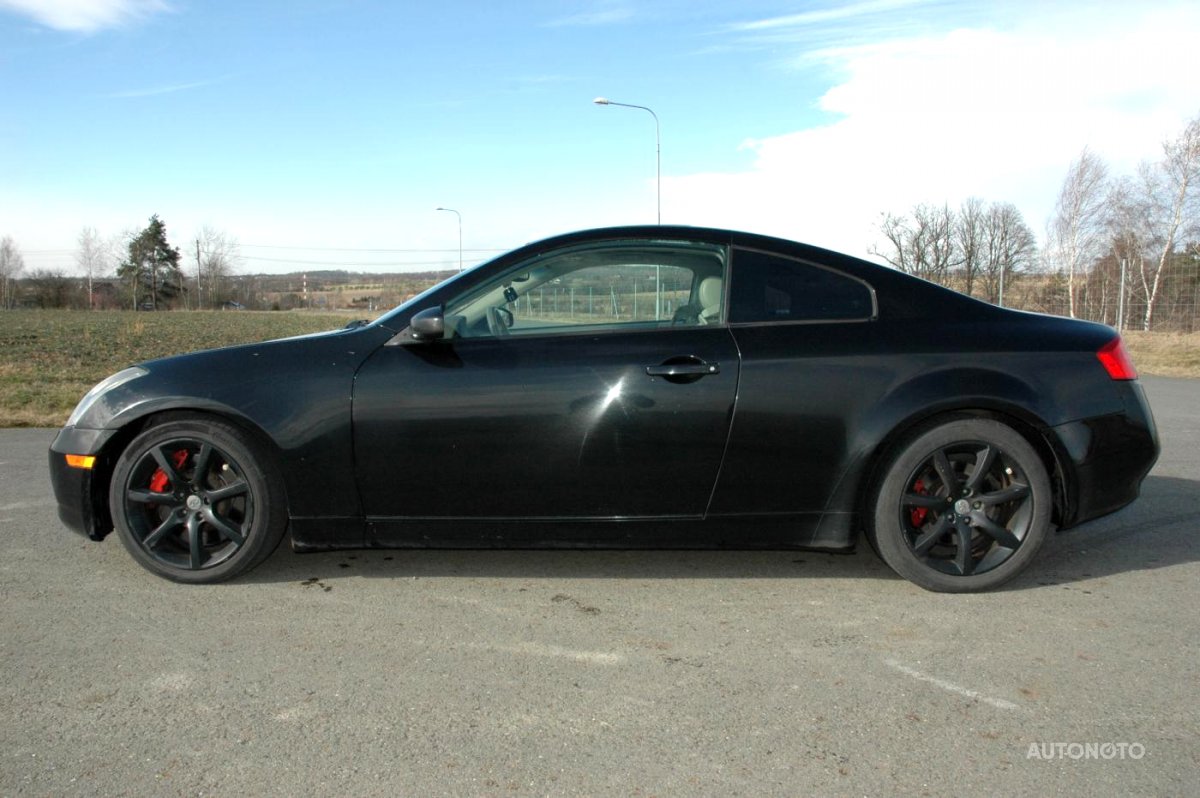 Infiniti G35, 2003 - pohled č. 2