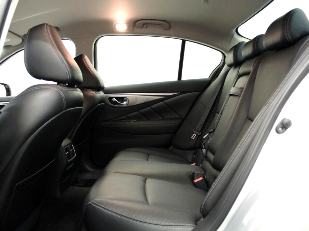 Infiniti Q50, 2015 - pohled č. 8