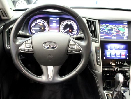 Infiniti Q50, 2015 - pohled č. 10