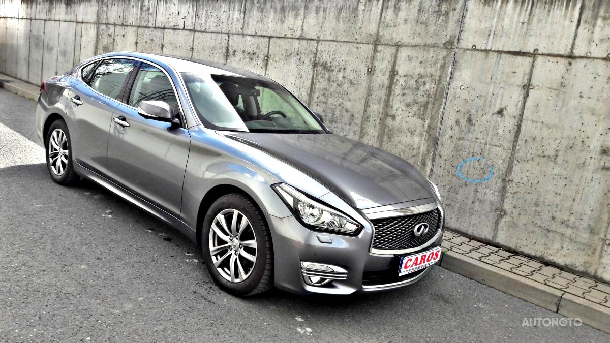 Infiniti Q70, 2015 - pohled č. 2