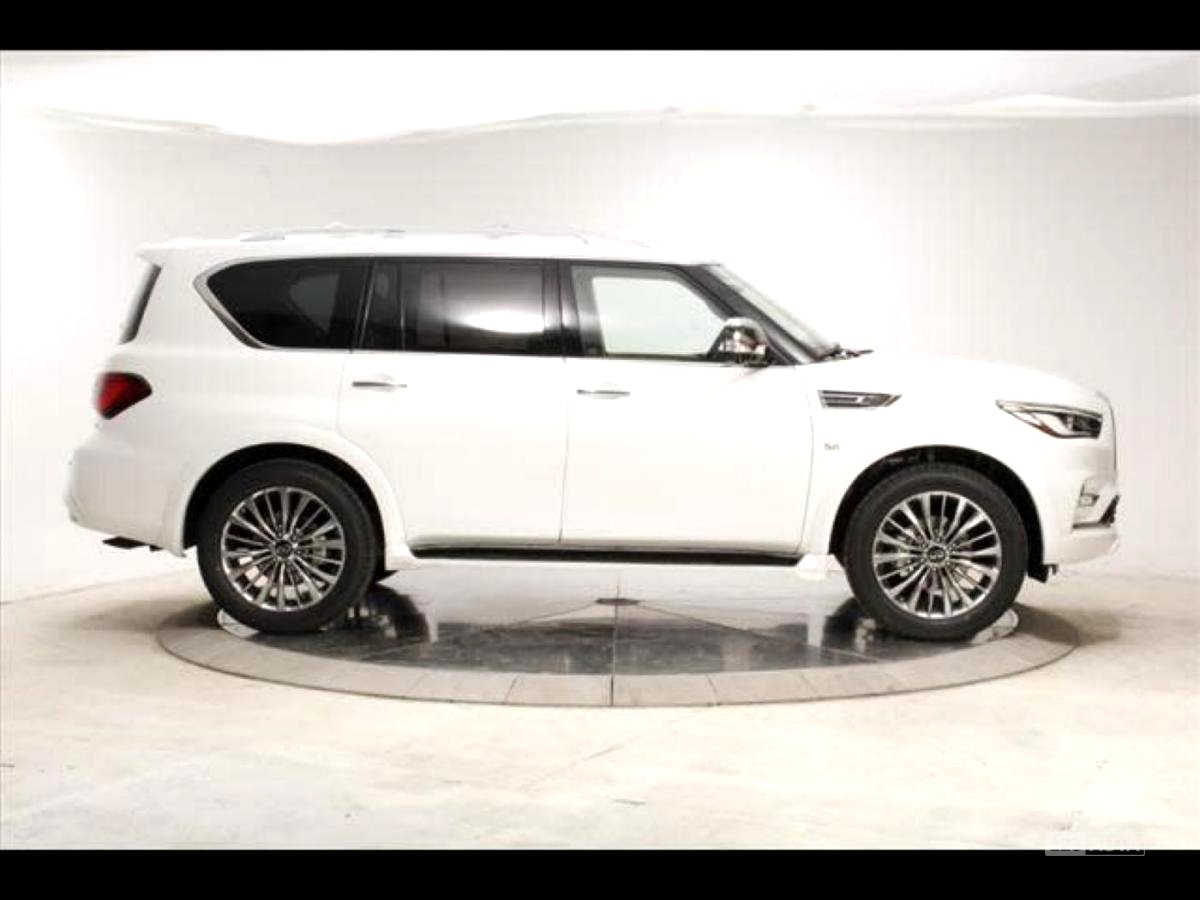 Infiniti QX80, 2020 - pohled č. 6