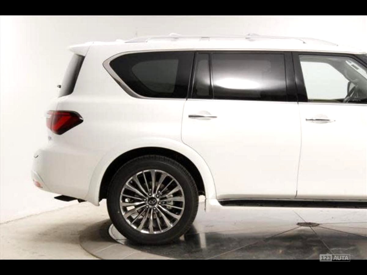 Infiniti QX80, 2020 - pohled č. 9