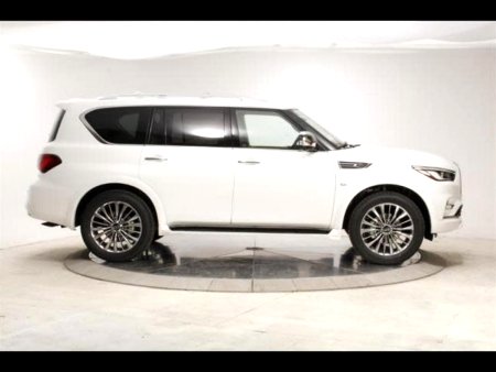 Infiniti QX80, 2020 - pohled č. 6