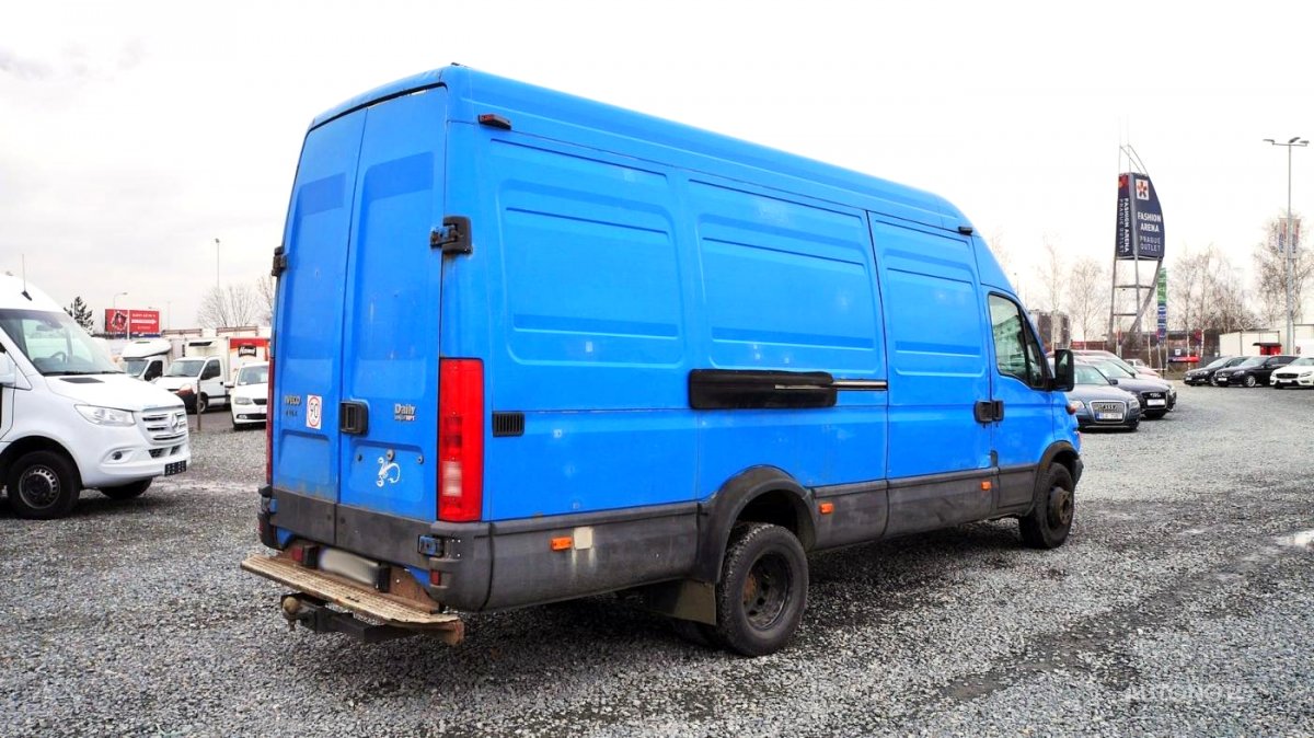 Iveco Daily, 2004 - pohled č. 3