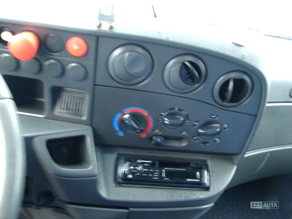 Iveco Daily, 2002 - pohled č. 11