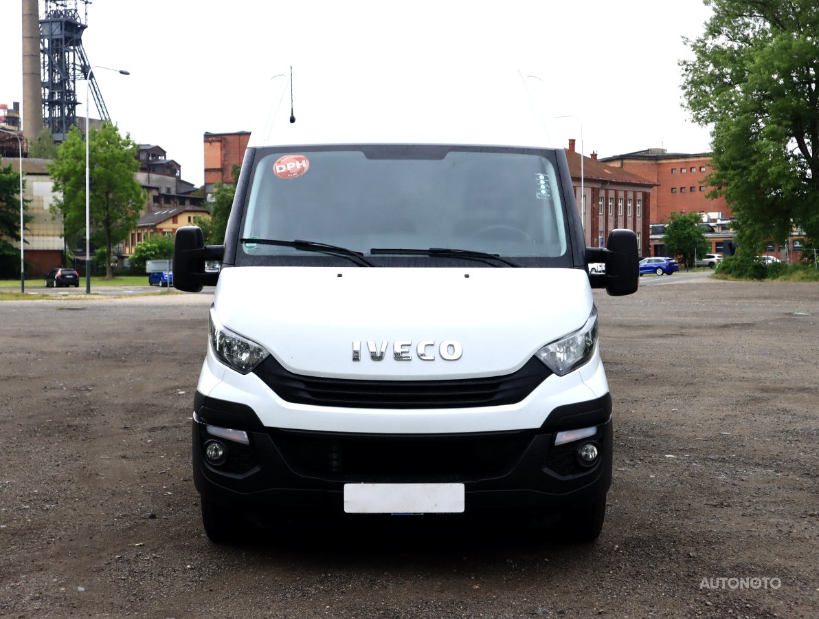 Iveco Daily, 2019 - pohled č. 2