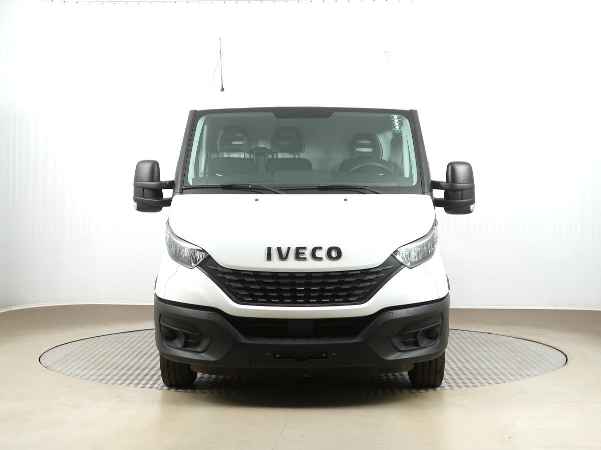 Iveco Daily, 2021 - pohled č. 2