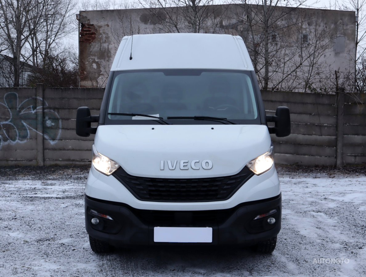 Iveco Daily, 2020 - pohled č. 2