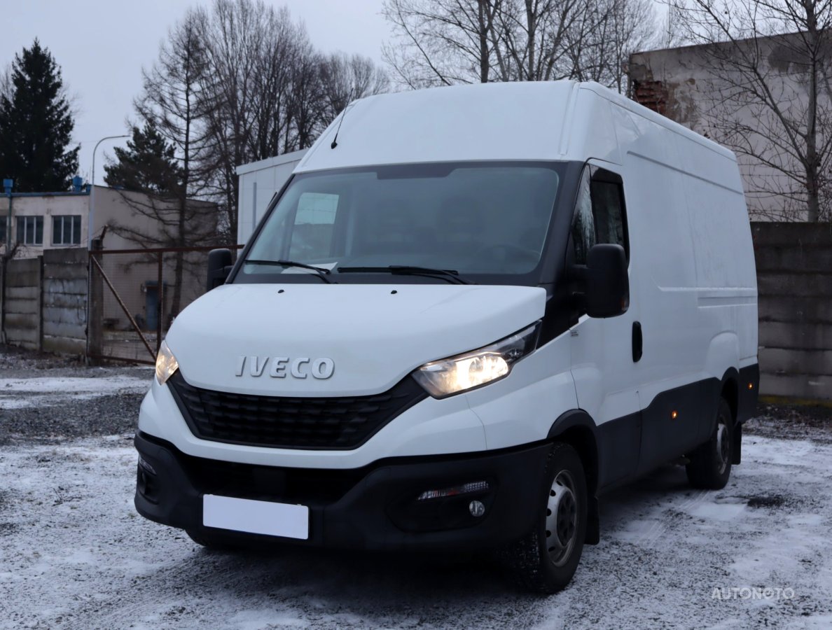 Iveco Daily, 2020 - pohled č. 3