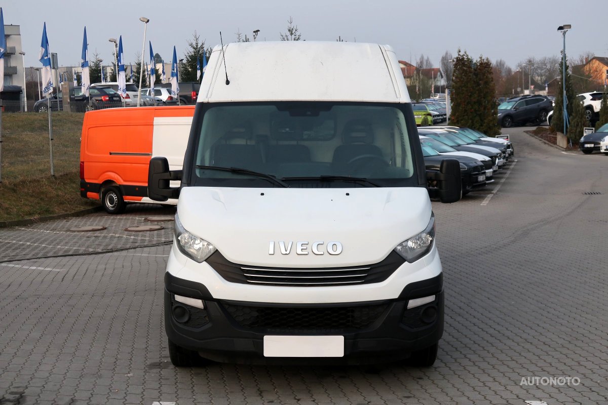Iveco Daily, 2018 - pohled č. 2