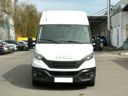 Iveco Daily, 2022 - pohled č. 2